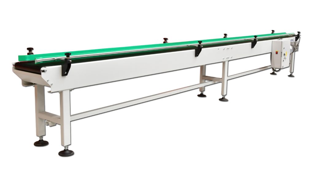 Pásový dopravník o rozměru 300x5000 mm