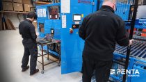 Technické školení stroje Transpak TP-CIL v showroomu a servisním středisku PENTA-servis v roce 2025.